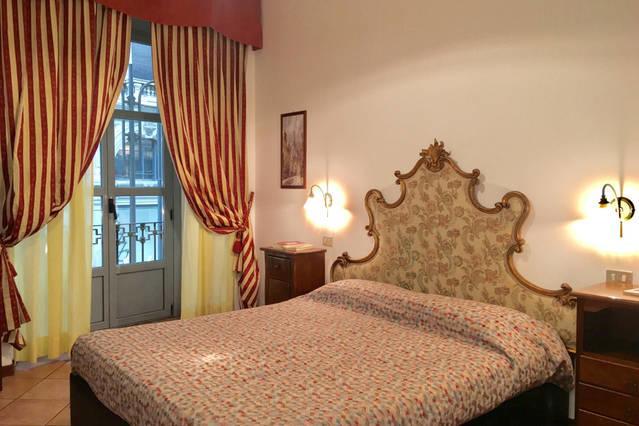Апартаменты Flat In Piazza Duomo Милан Экстерьер фото